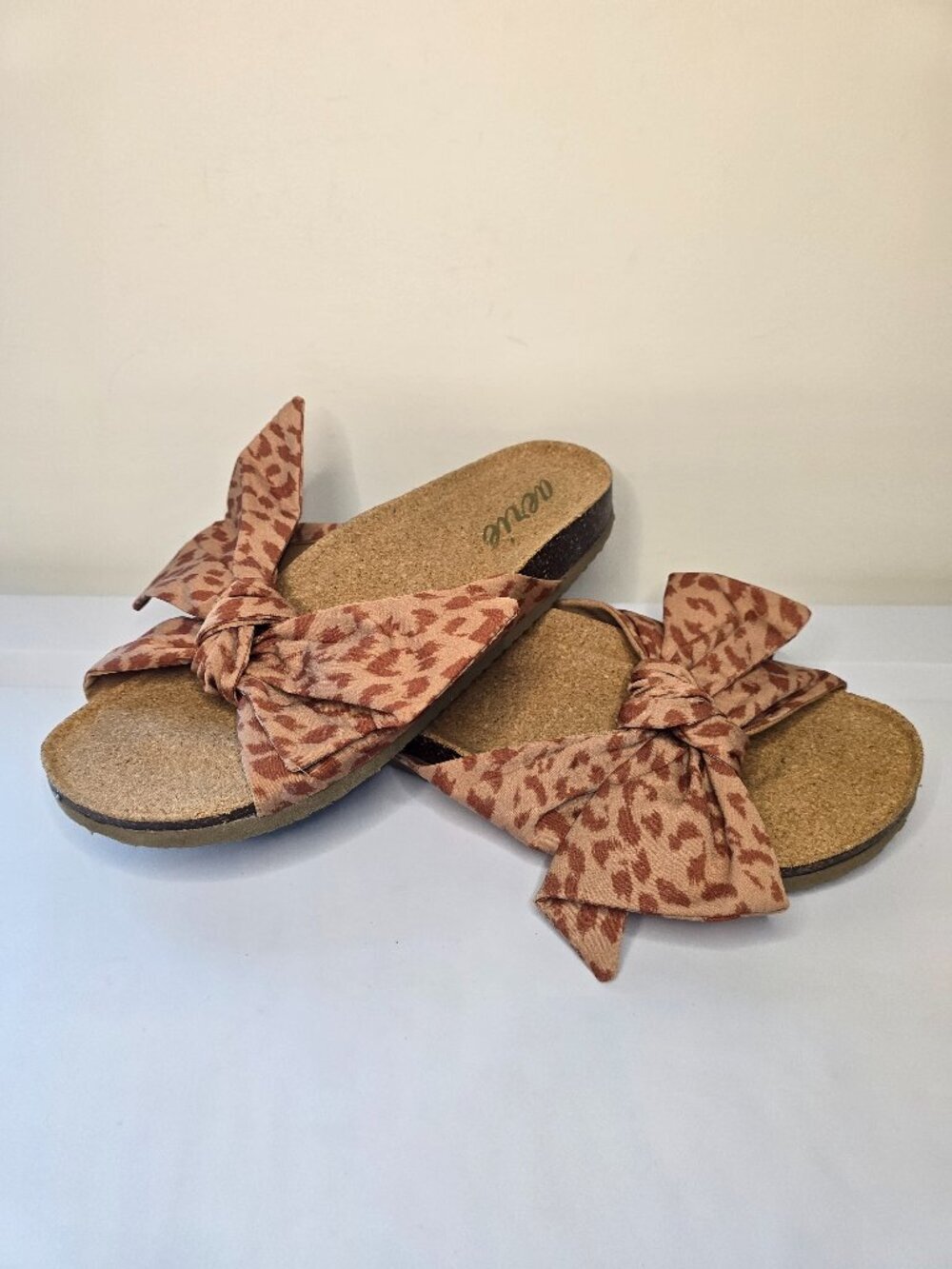 Aerie Leopard Print Bow Sandals - Dusty Rose - Picture 3 of 5